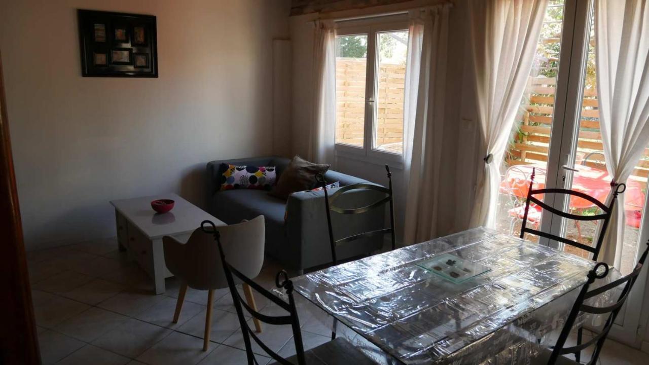 Appartement Mas Maurane - Les Lavandes à Tarascon Extérieur photo