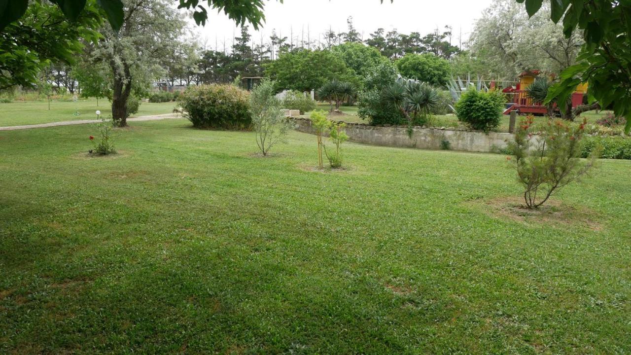 Appartement Mas Maurane - Les Lavandes à Tarascon Extérieur photo